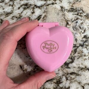 Vintage Bluebird Polly Pocket Heart